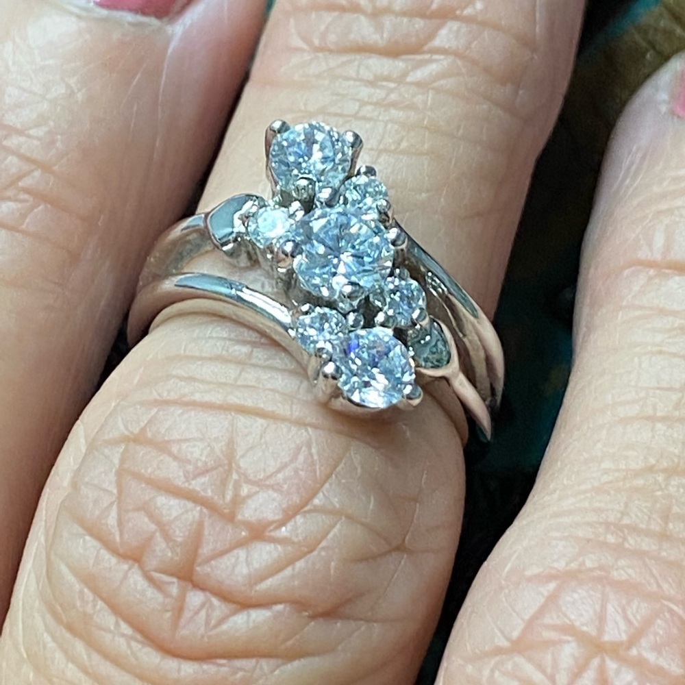 Sterling CZ 3-stone ring sz 6